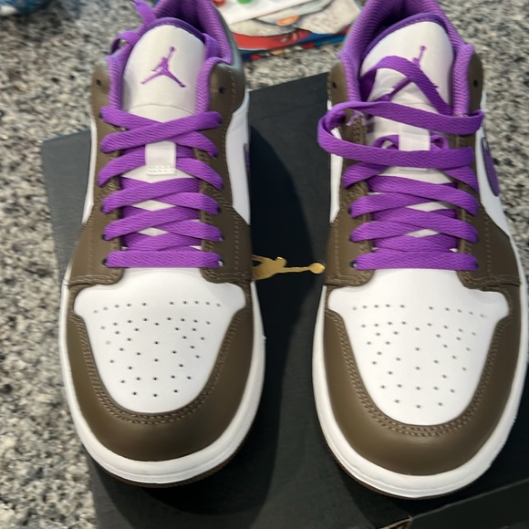 AJ1 brand new - Picture 4 of 7